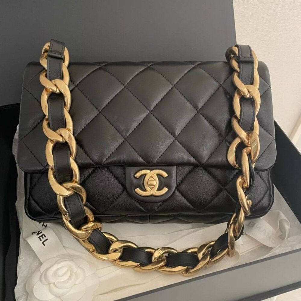 Chanel Women Pre-Loved Bag Very Good Condition